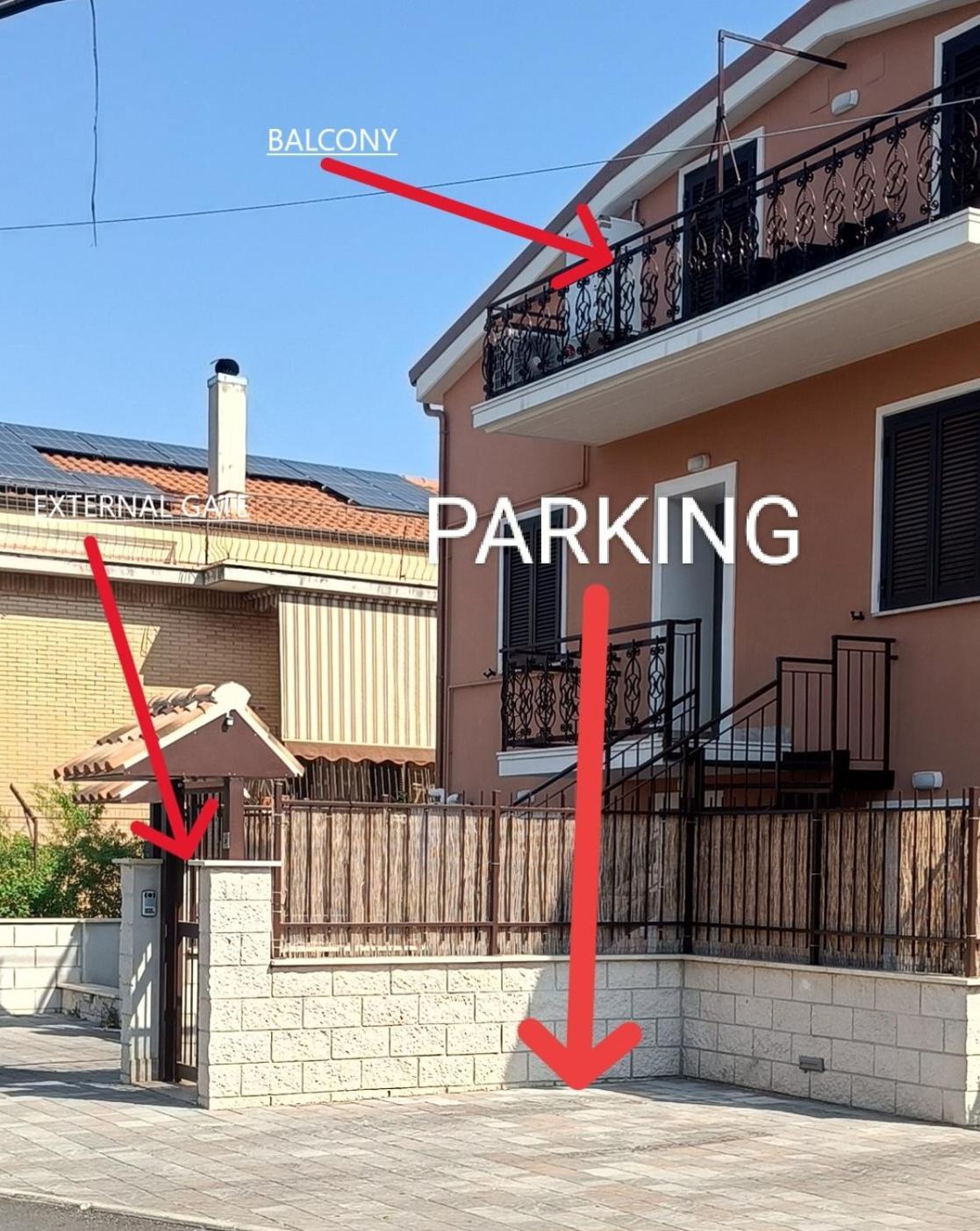 La Mansarda Di Andrew Villa Ciampino Exterior photo